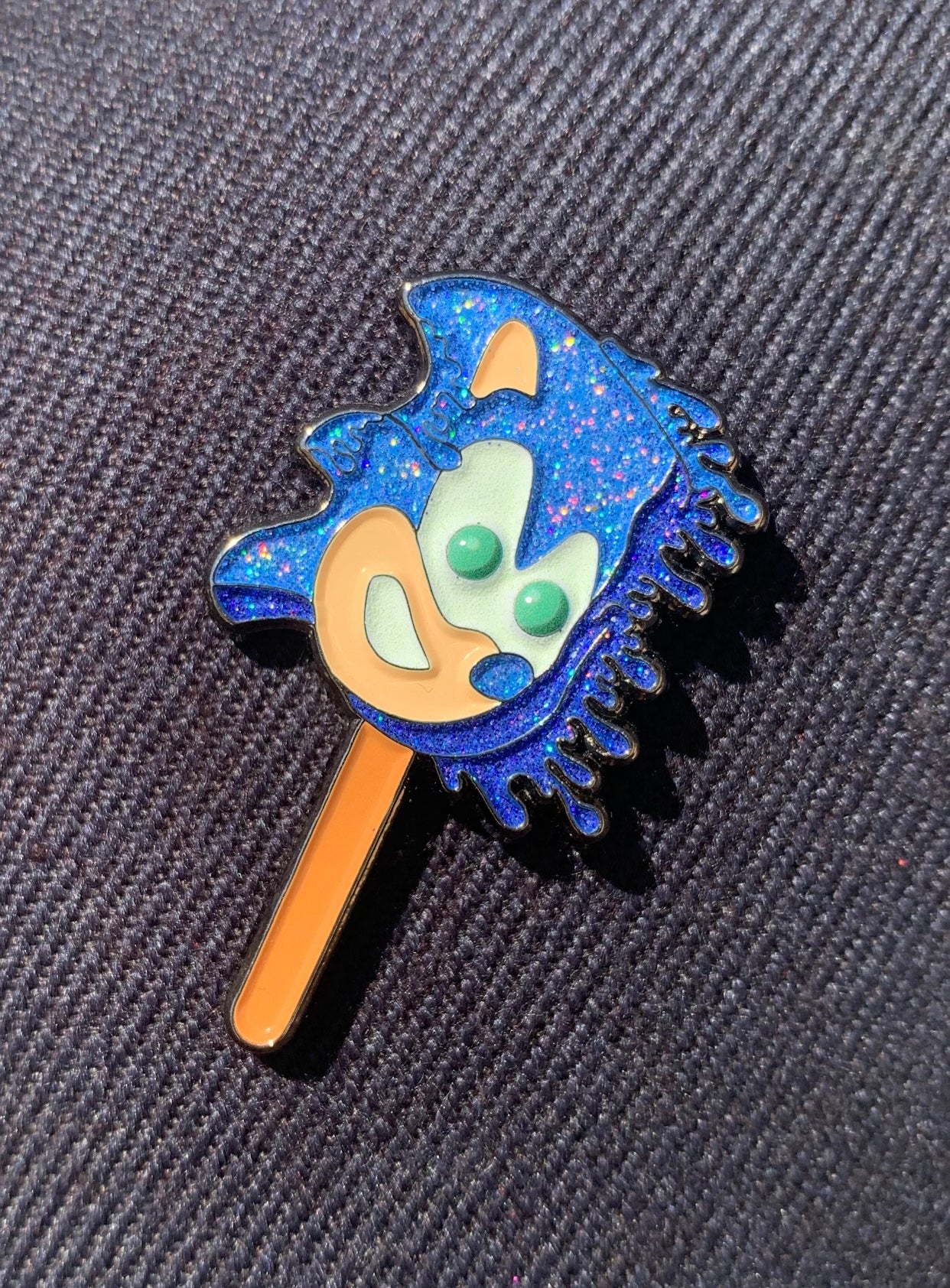 Melted Sonic Pin